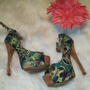 Chinese laundry Heels